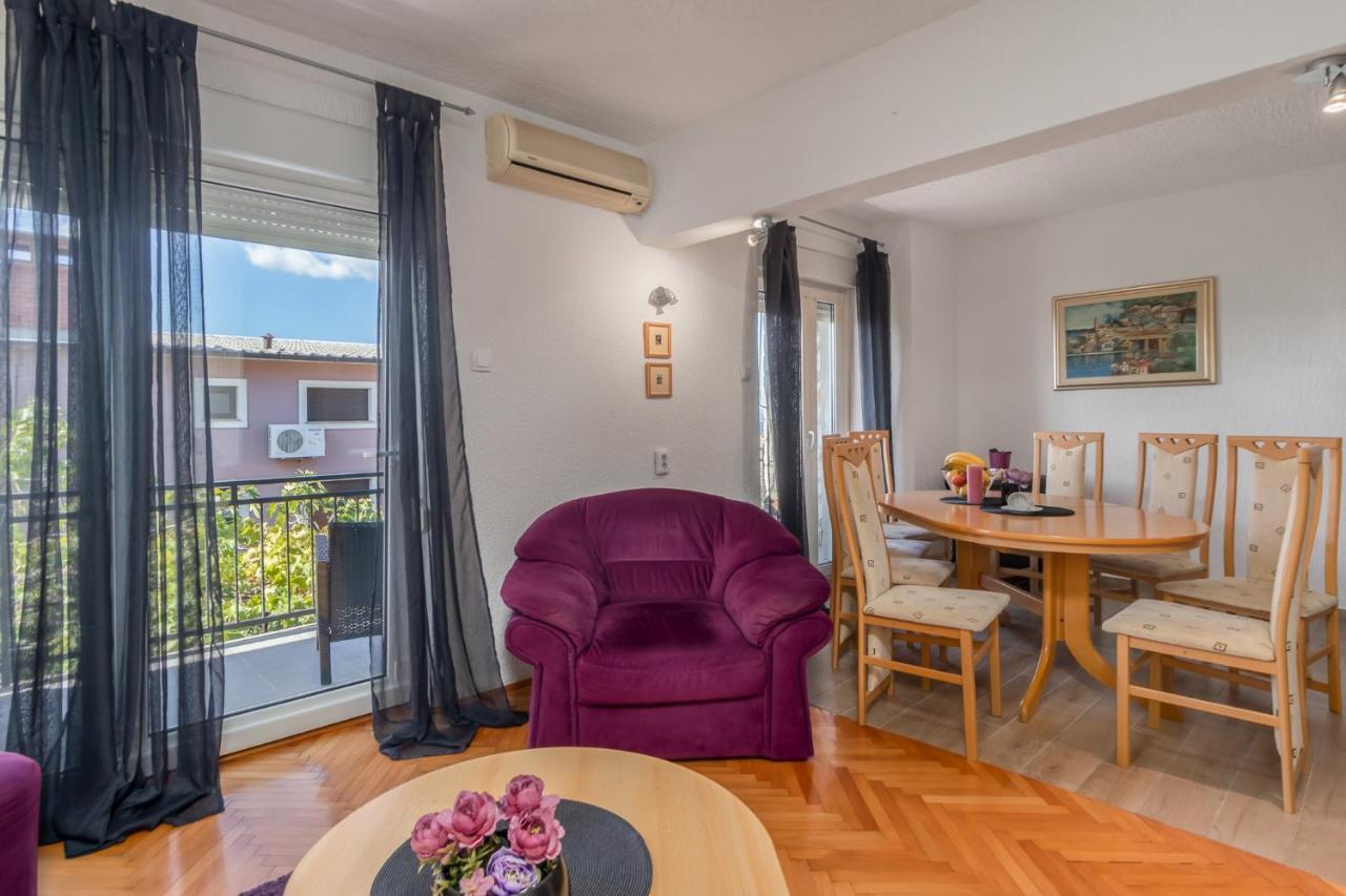 Apartments Lord Novi Vinodolski Exterior foto